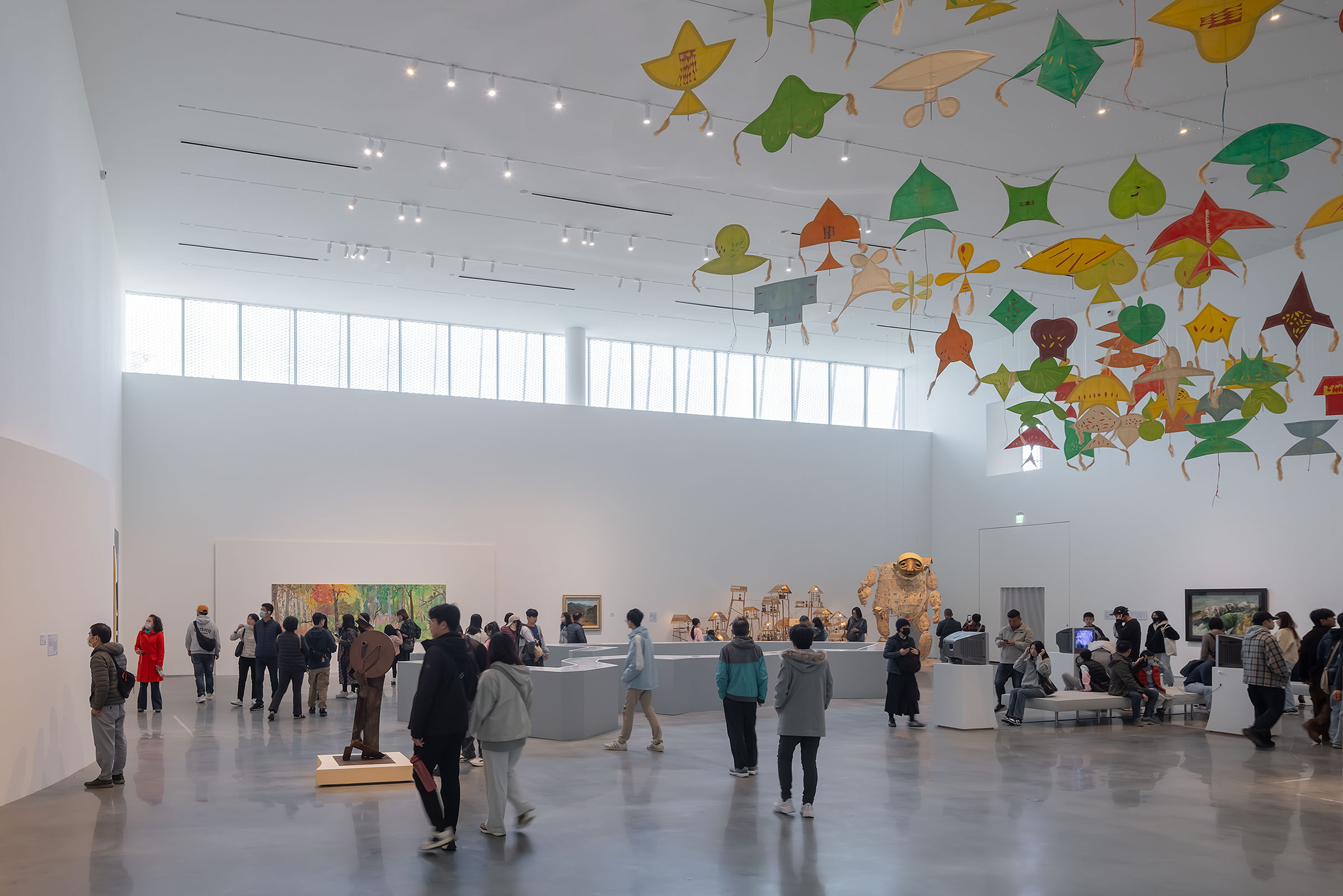 中美館開館首展「萬物的邀約」展期至-4-月-12-日，歡迎民眾參觀。